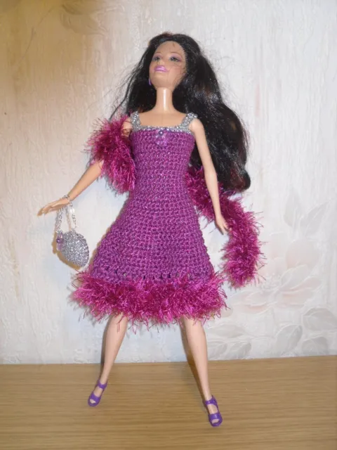 Robe en crochet violine et argentée pour poupée Barbie + accessoires