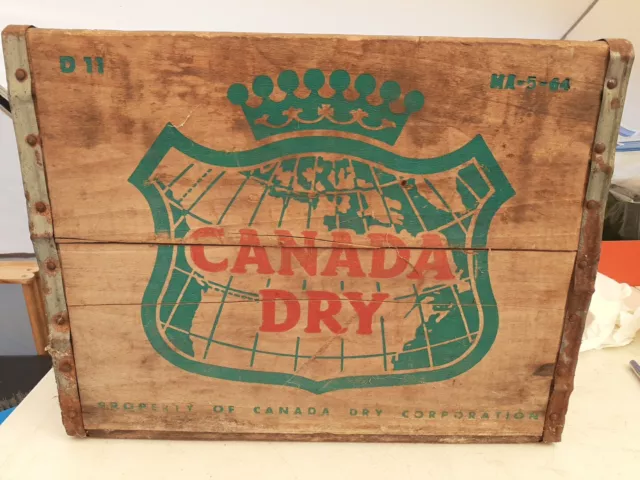 Large Vintage 1960s Canada Dry Ginger Ale Wooden Crate Steel Banded 16 x 12 x 12