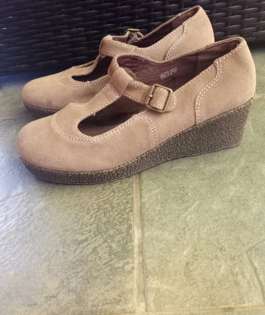 Yellow Box Samantha Womens Size 11 Mary Jane Wedge Heel Shoes Tan Leather
