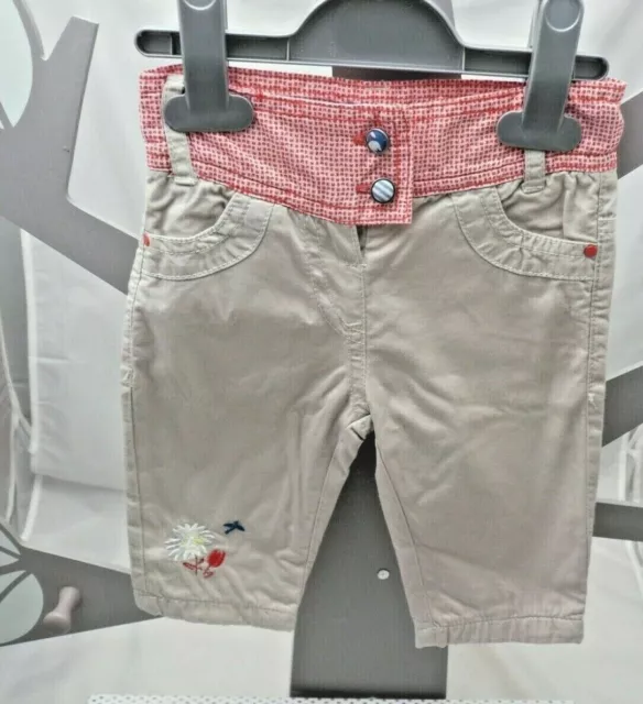 La Compagnie des Petits pantalon beige taille rouge fleur bébé fille 6 mois