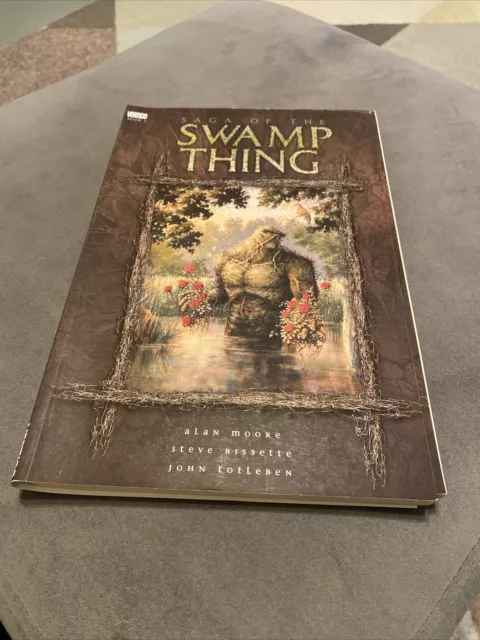Swamp Thing: Volume 1: Saga of the Swamp Thing by Alan Moore (Paperback, 2005)