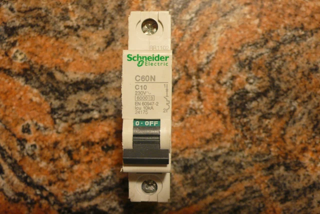 Disjoncteur Différentiel LEGRAND 25A 30mA Type AC - Référence 410707 - Occasion Fonctionnel