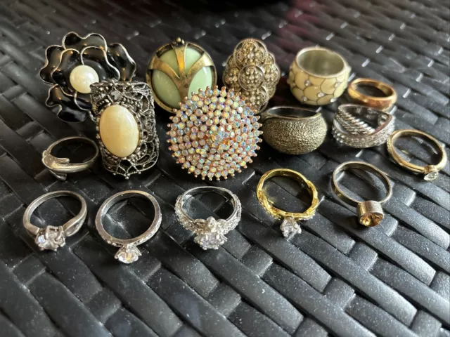 costume jewellery job lot vintage rings