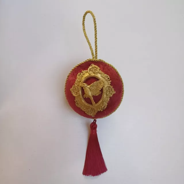 Pallina di natale "Uccelli". Decorazione per la casa fatto a mano. Rosso/oro.