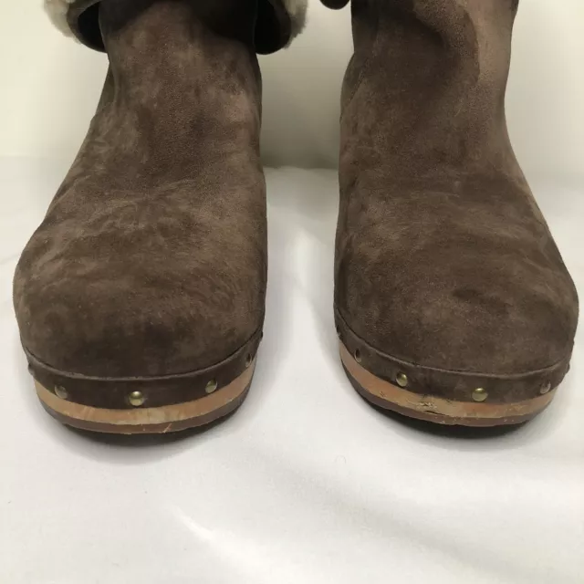 UGG Lynnea Boots Womens Brown Suede Shearling Stud Ankle Wood Clog Size 10 2