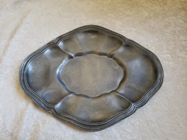 Assiette en étain (D'occasion) à Puidoux pour CHF 18 - avec livraison | Acheter sur