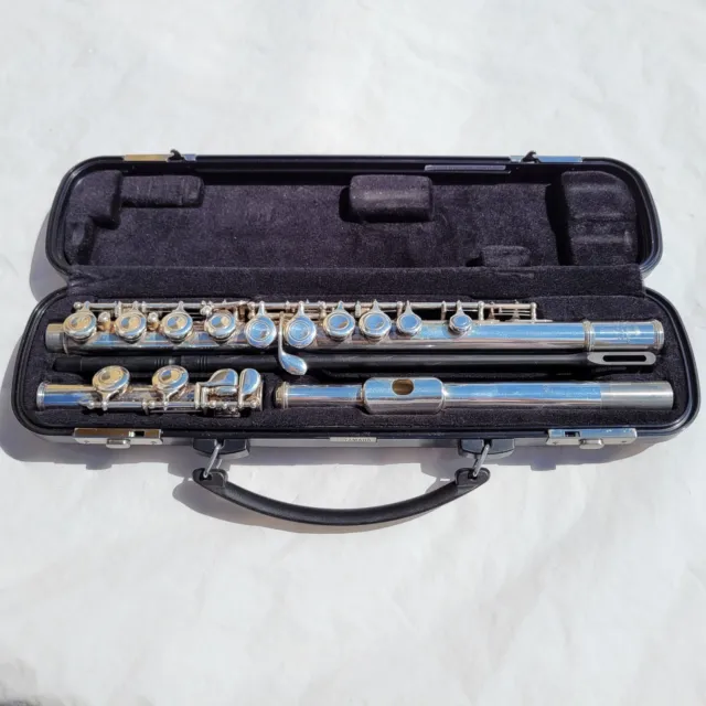 Yamaha Advantage 200AD Silver Flute With Hard Case Ready to Play Flute