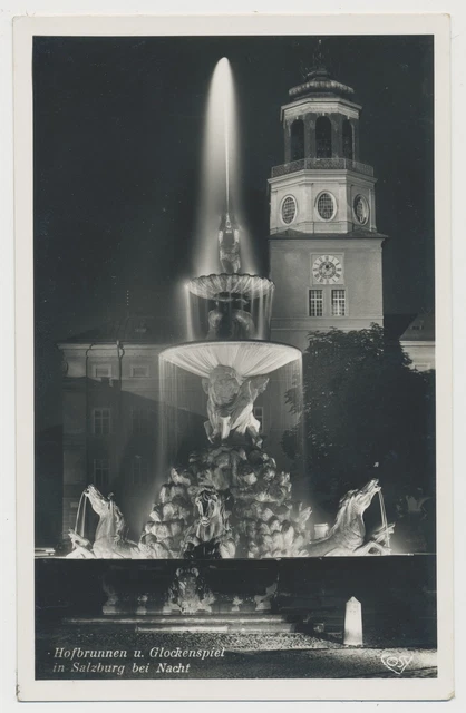AK Hofbrunnen u. Glockenspiel in Salzburg bei Nacht 1940 (Y865)