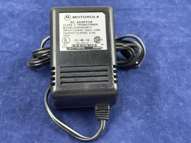 MOTOROLA 2580600E01 AC Adapter 13.8V - 0.9A for Intellicharge Charger