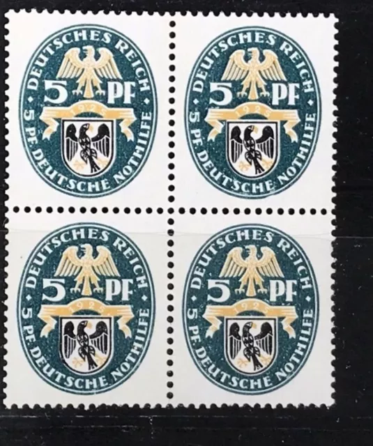 Deutsches Reich Mi.Nr. 428y 4er Block - 3x postfrisch + 1x mit kl. Anhaftung