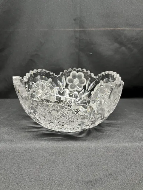 Vintage American Brilliant Cut Crystal Heavy 8” Bowl Saw Tooth Rim Pre Owned.