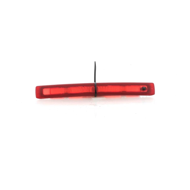 Troisième Feu Stop Haut Niveau Rouge Pour Clio II 1998-2005 - Référence 7700410753