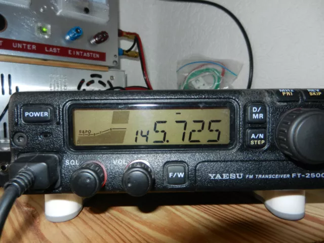 YAESU FT-2500M 2m Band Mobiltransceiver 50 Watt