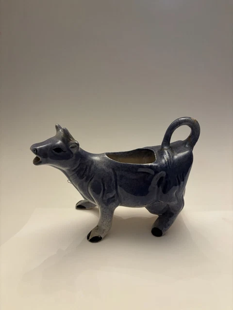 Vintage 1940’s Shawnee Pottery USA Elephant Creamer Pitcher 4.5