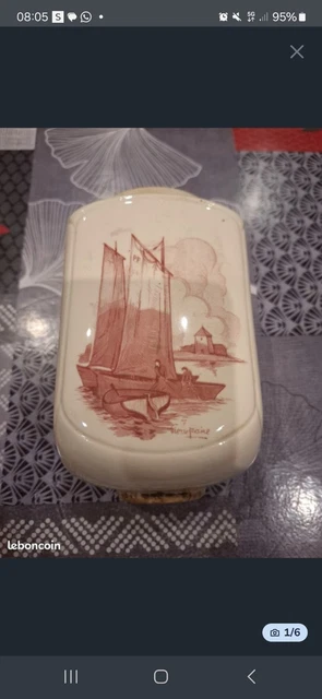 Ancien Moulin à Café Mural JV En Porcelaine Bleue - Déco Grappe De Raisin - époque Kava