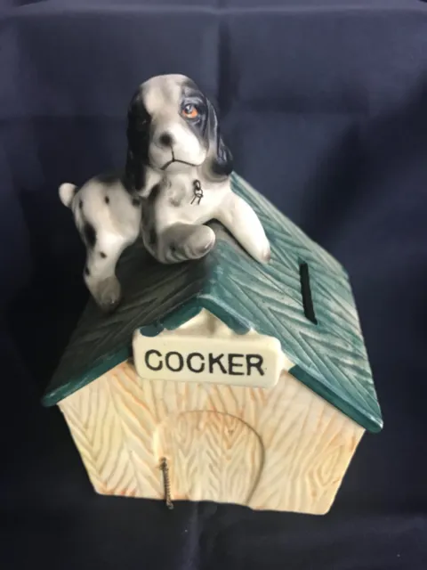VINTAGE COCKER SPANIEL  Doghouse Coin Bank from Lipper International, Japan