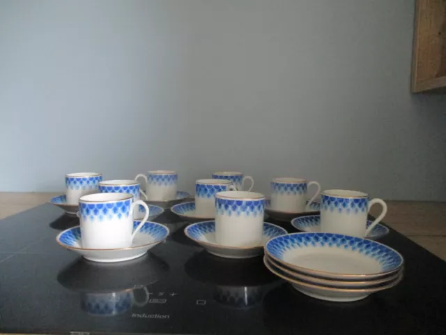 9 Tasses à café Litron /12 sous tasses Limoges  Primax décor bleu et liseré doré