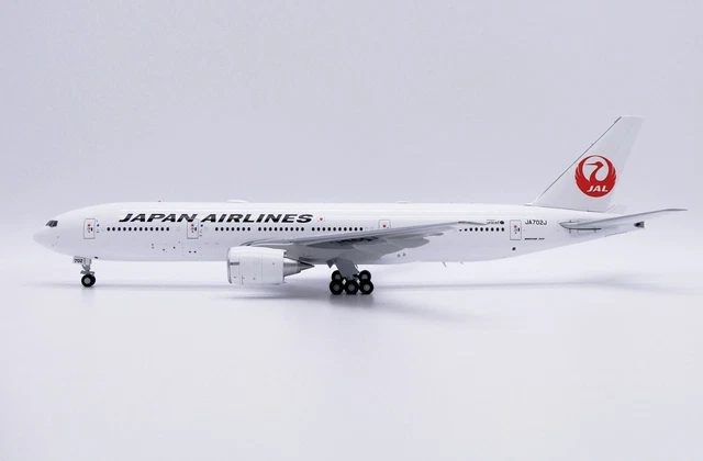 JC WINGS 1:200 JAL Japan Airlines Cargo Boeing B747-400F “Flaps Up
