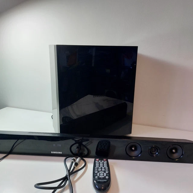 SAMSUNG HK- K450 Soundbar with PS-WK450 Wireless Subwoofer & remote ...