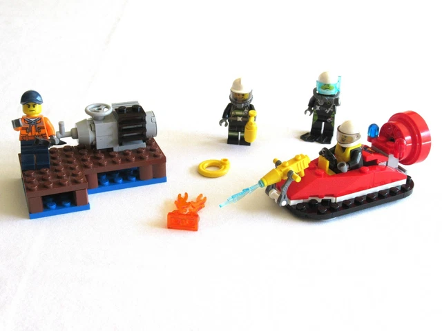 LEGO 60106 City Hovercraft Airboat Fire Starter 4 Minifgures Female Firefighter