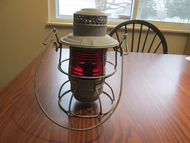 Vintage Red Globe Adlake Kero Railroad Lantern Oil Light Grand Trunk Western GTW