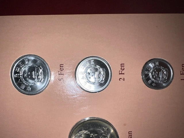 FRANKLIN MINT Coin Sets Of All Nations Volume 1 (PRC Yuan 5,2,1 + Info Cards) 20