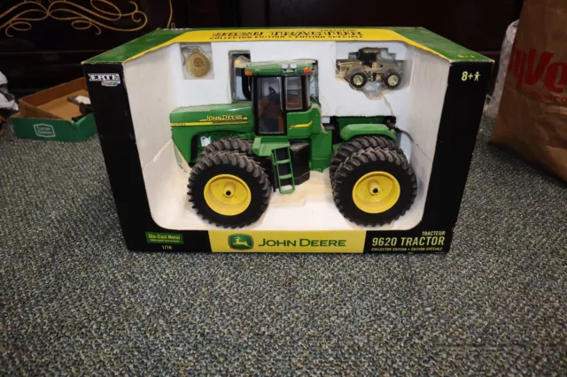 2004 ERTL 1/16 John Deere 9620 & 1/64 Gold Edition Collector Tractor Set DUSTY