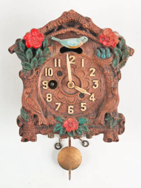 Keebler Chicago miniature cuckoo clock @ 1930 Good Original Automated bird Works