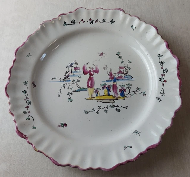 Ancienne assiette décor chinois, en faïence, d'après Pillement, Ferrat Moustiers