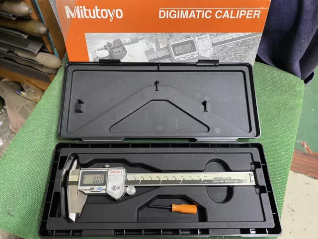 MITUTOYO 150mm Absolute Digital Caliper Vernier Gauge Coolant Proof IP66