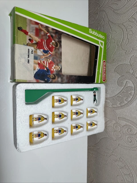 Subbuteo poids lourd réf 47 Southport Arsenal 2ème ent Subbuteo poids lourd réf 47 Southport Arsenal 2ème ent