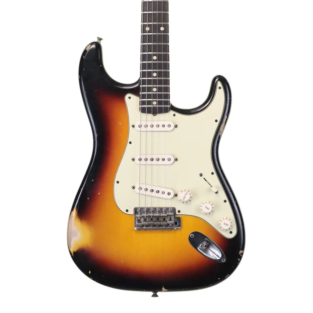 Fender Custom Shop 1960 Stratocaster Relic, 3-Tone Sunburst (PRE-OWNED)