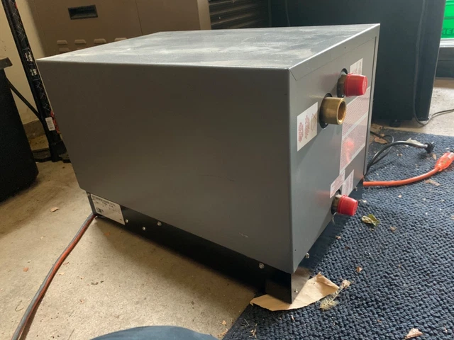 Hatco C-4 6 gallon compact booster water heater 240v 1 phase 