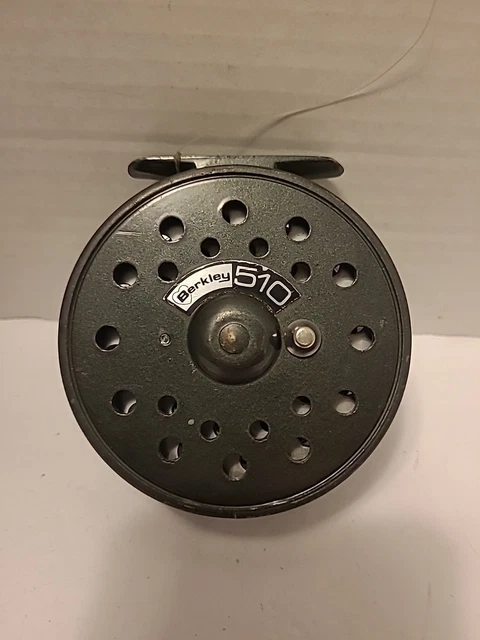 CARRETE DE PESCA con mosca Berkley 510 de metal vintage hecho en
