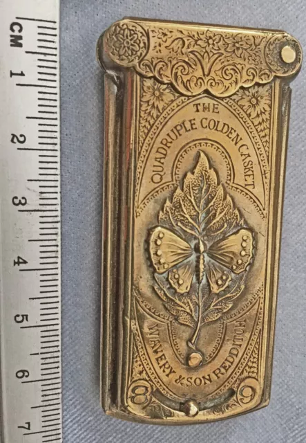 *RARE VICTORIAN Avery The Quadruple Golden Casket SEWING NEEDLE CASE Redditch