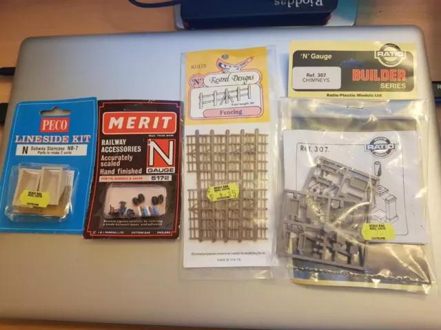 N gauge Lineside kits Ratio/merit/kestrel/peco subway/porter/fencing/chimneys