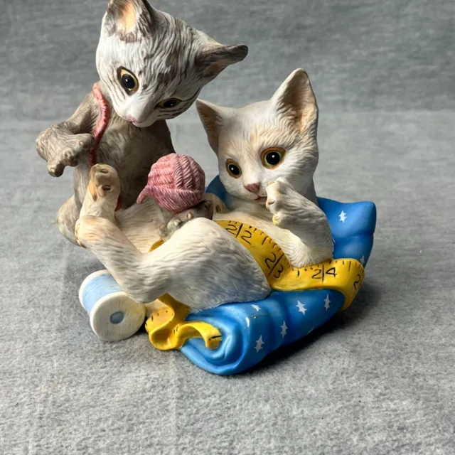 Franklin Mint Rascals Mischievous Kitty Cats Gail Ferretti Porcelain Sculpture