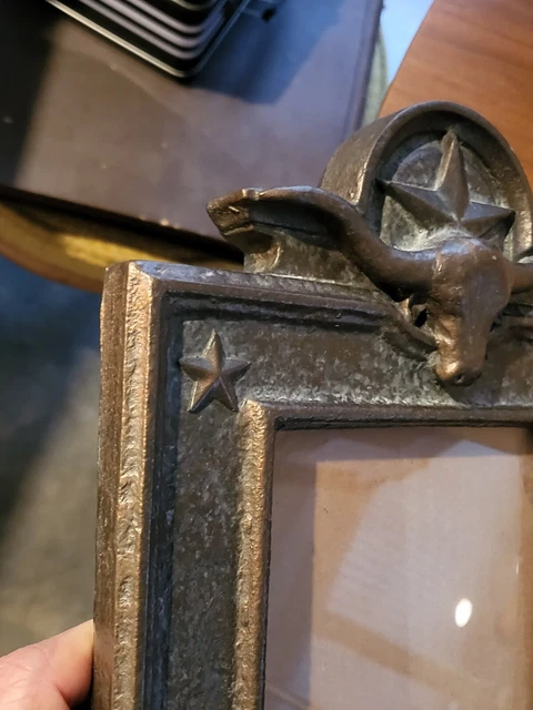Gorgeous 3D Texas Stars Longhorn Head Bronze Frame Holds 4.5 x 6.5" Size Photo 3