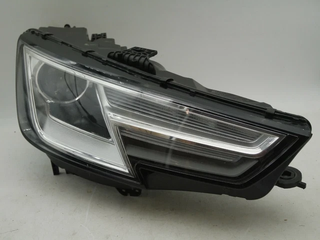 Phares Xénon Audi A4 8W Droite Année 2015-2019 8W0 941 006