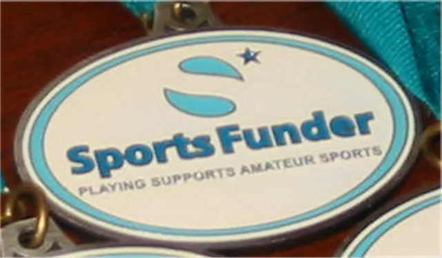 1 SPORTS FUNDER MEDALLION MEDAL PARTICIPATION FUNDS AMATURE SPORTS 2010 Olympics