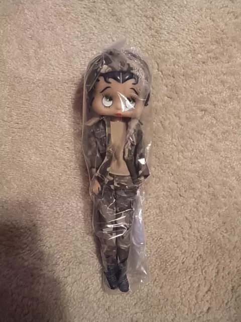 VINTAGE BETTY BOOP Military Fashion Doll-1998 $19.99 - PicClick