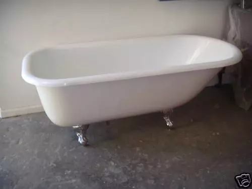 Lion Tub Cast Iron Claw Foot Bath 1540mm 3