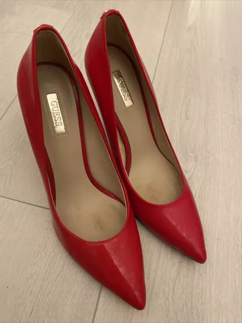 Guess shoes size 5 2025