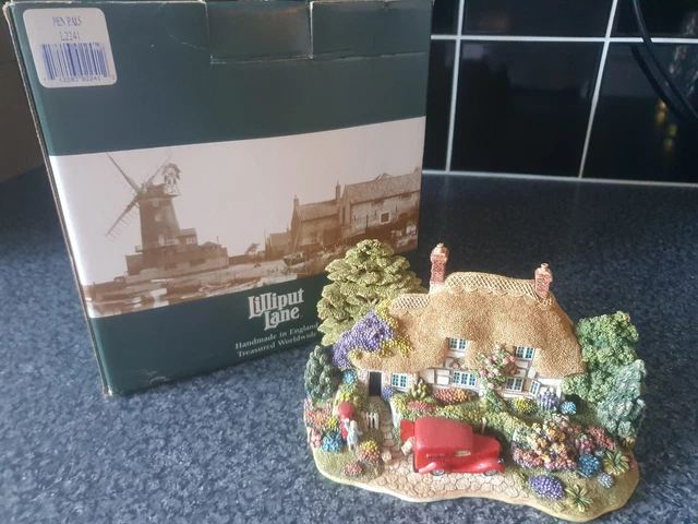 L2241 - PEN Pals - Lilliput Lane - 1999 Anniversary Cottage