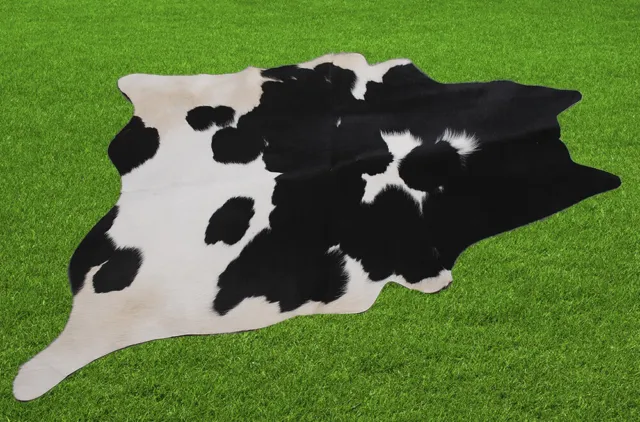 Nuevas alfombras de cuero de vaca cuero de vaca 16,67 pies cuadrados (50""x48") piel de vaca U-4982