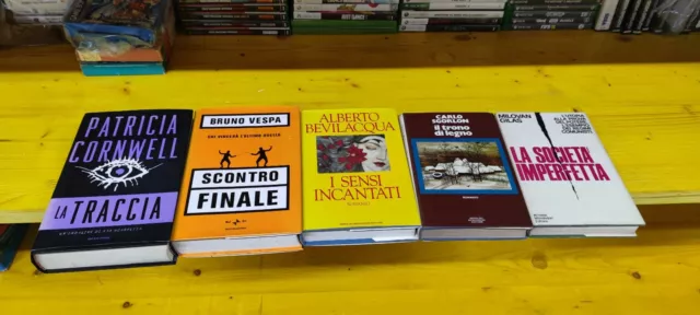 lotto 5 libri lettura romanzi idea regalo vintage Mondadori