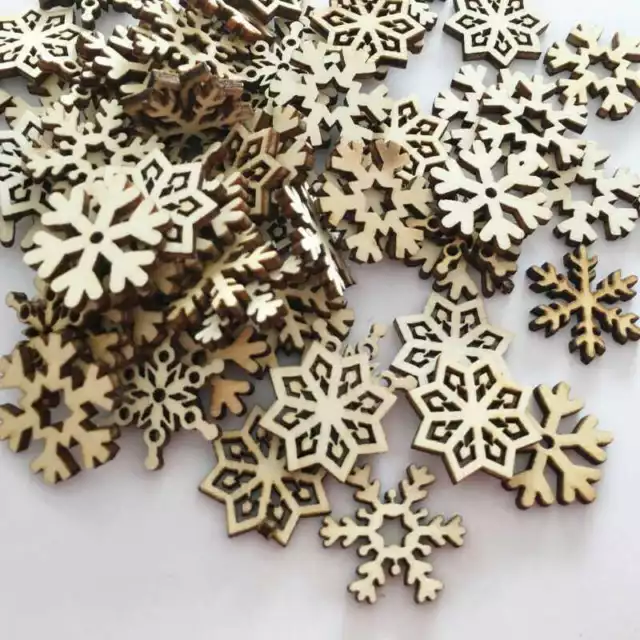 Craft Christmas Snowflake Wooden Embellishment 50X Hanging Ornaments Cardmaking