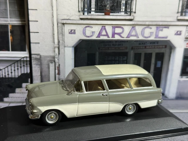 A37 1:43 MINICHAMPS OPEL REKORD CARAVAN A RED