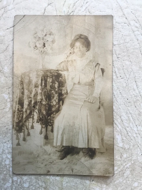 XXX RARE PHOTO 1914-1918  AFRICAN AMERICAN woman