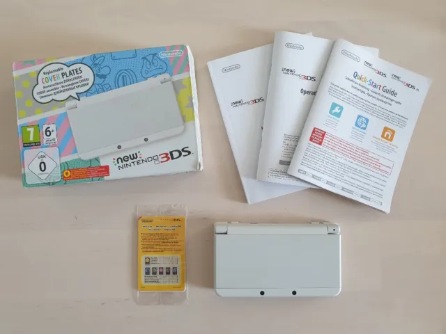Console New Nintendo 3DS blanche en boite HS / Pour pièces